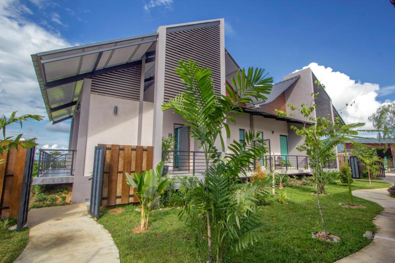 Villa Paddy Padang Mat Sirat Kültér fotó