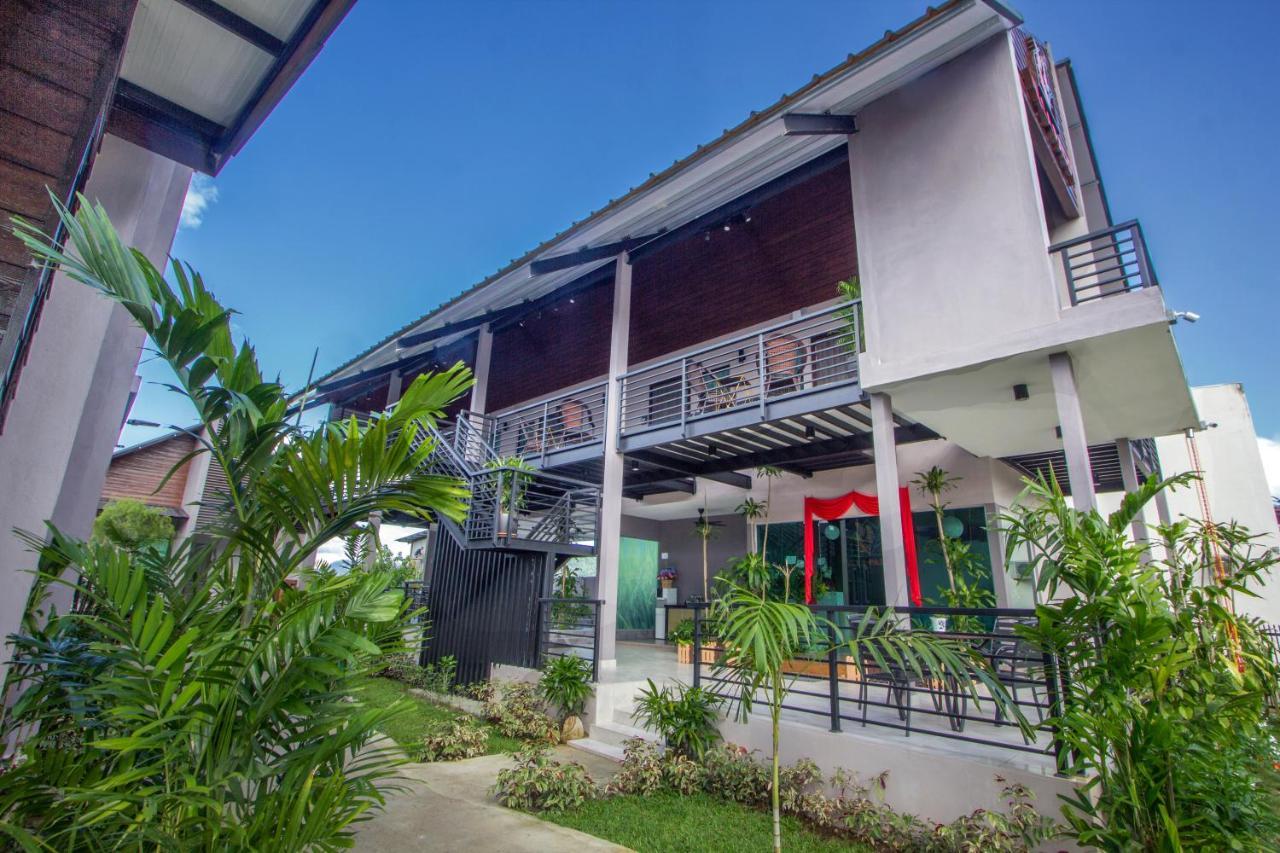 Villa Paddy Padang Mat Sirat Kültér fotó