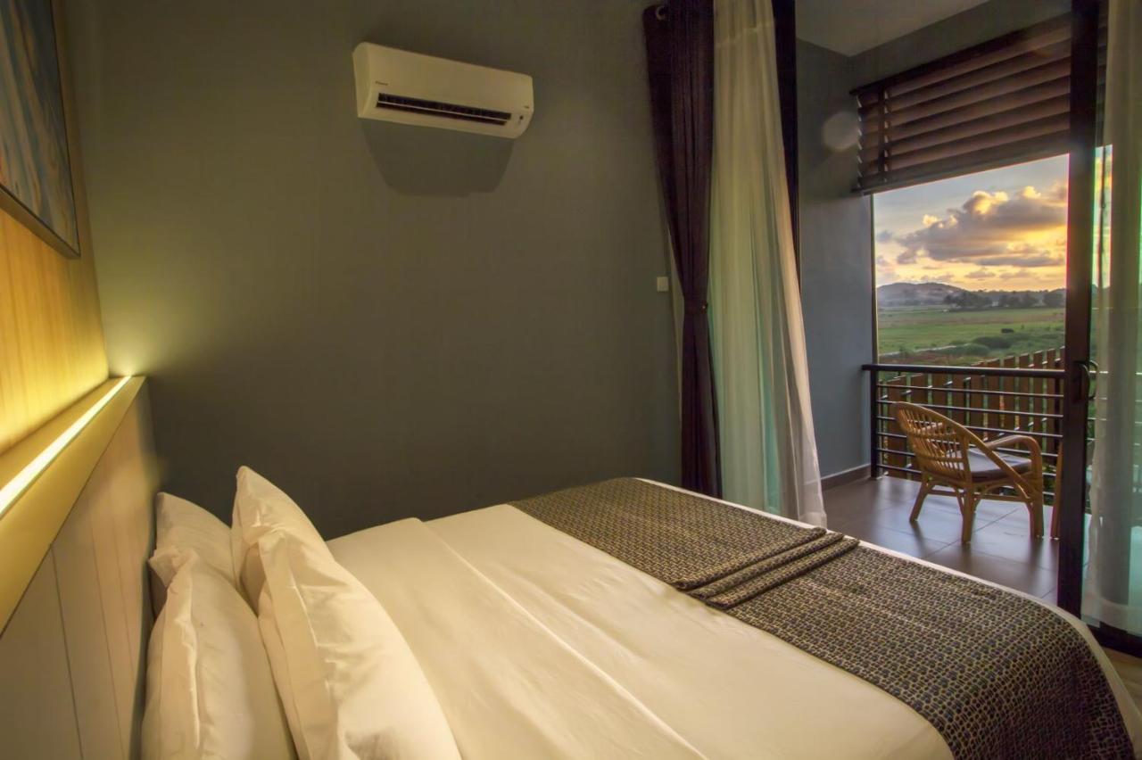 Villa Paddy Padang Mat Sirat Kültér fotó